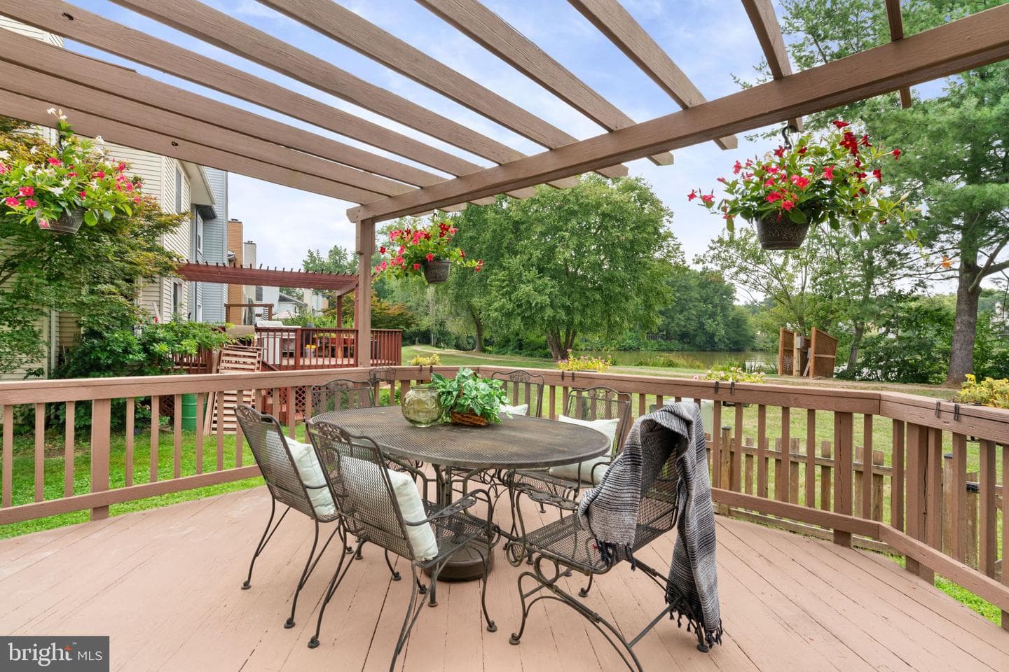7190 Lake Cove Drive photo 35