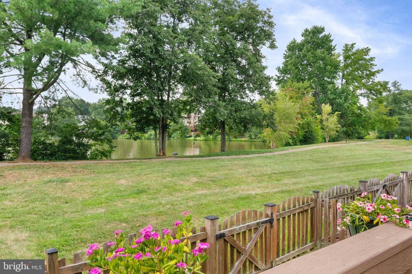 7190 Lake Cove Drive photo 37