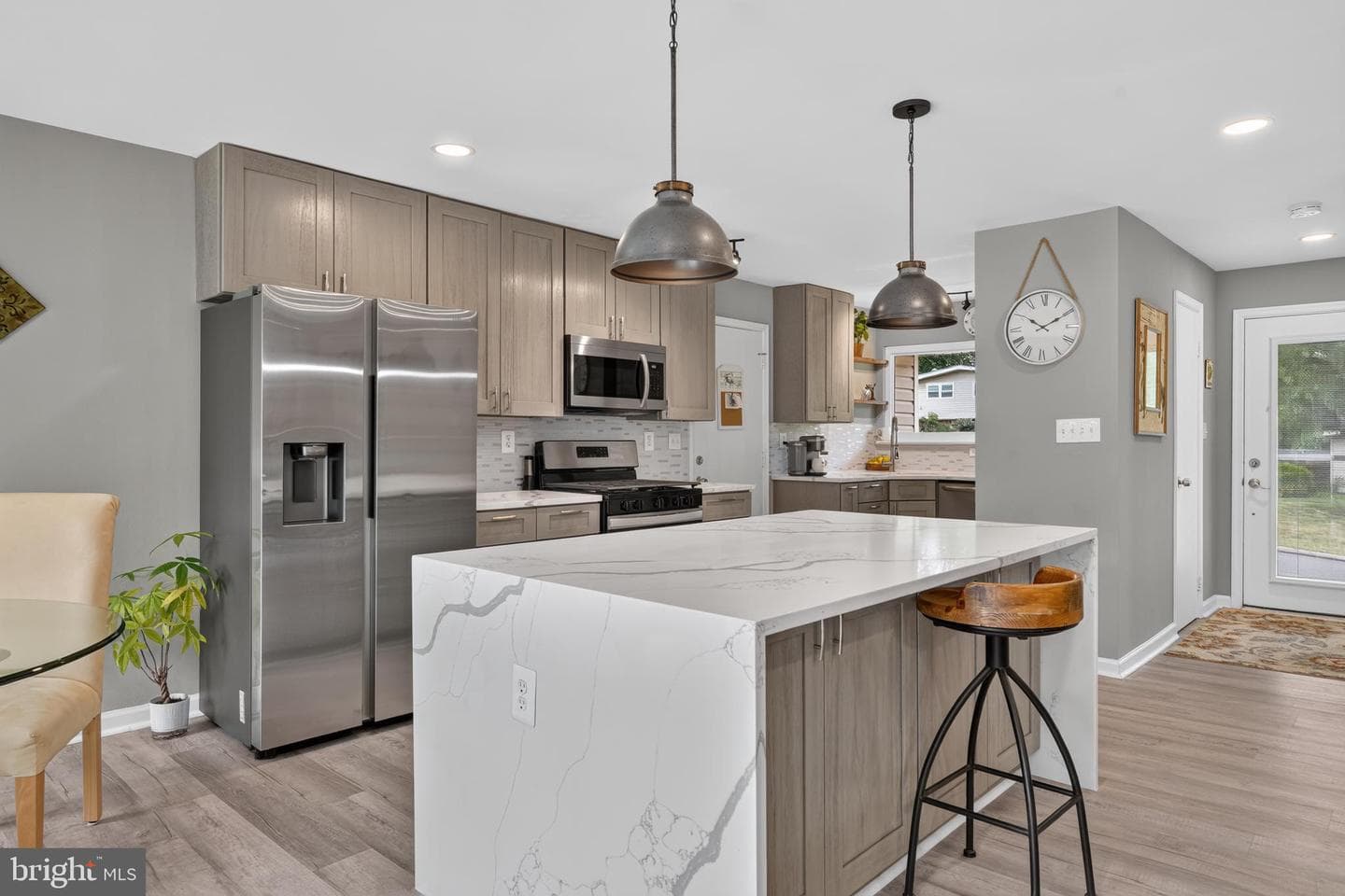 4115 Duvawn Street photo 5