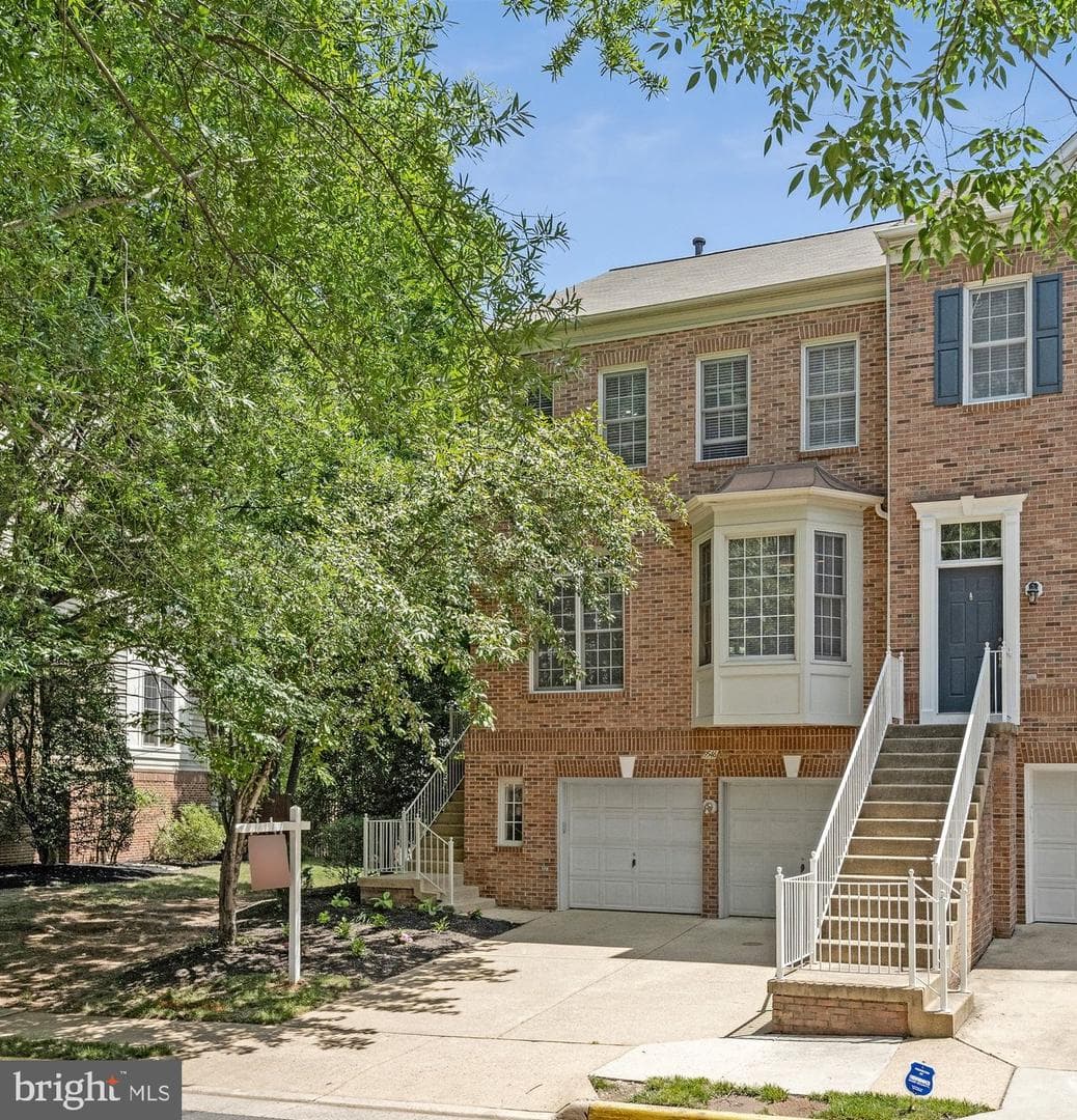 9546 Lagersfield Cir, Vienna