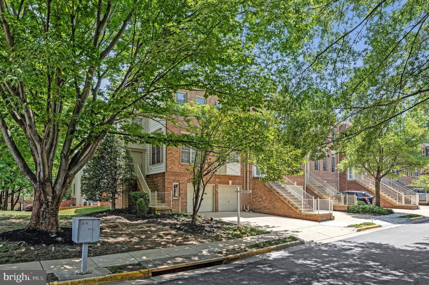 9546 Lagersfield Circle photo 3