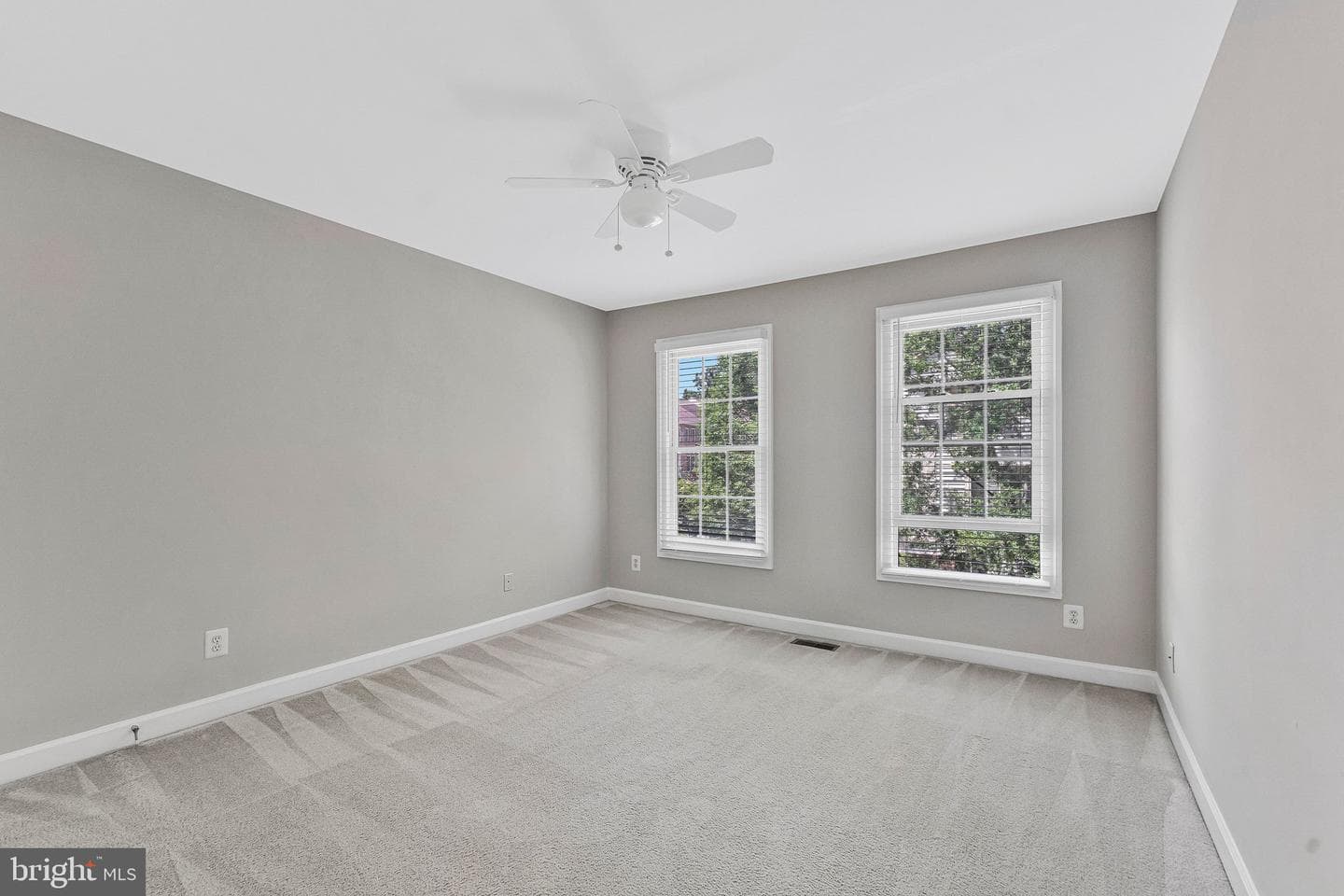 9546 Lagersfield Circle photo 38