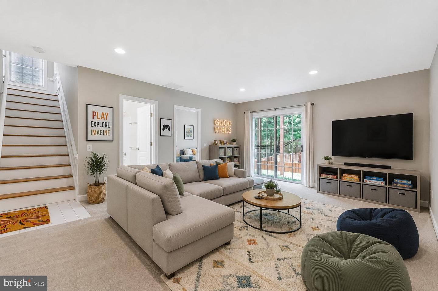 9546 Lagersfield Circle photo 42