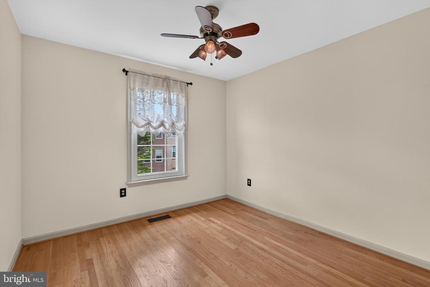 6295 Taliaferro Way photo 24