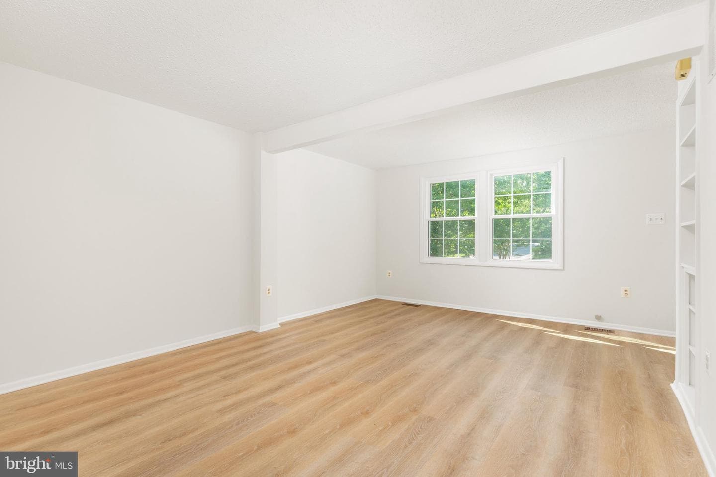 5712 Round Top Lane photo 6