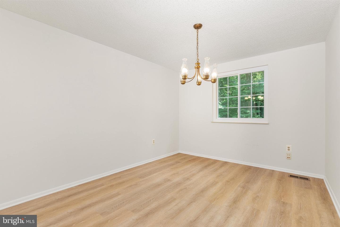 5712 Round Top Lane photo 8