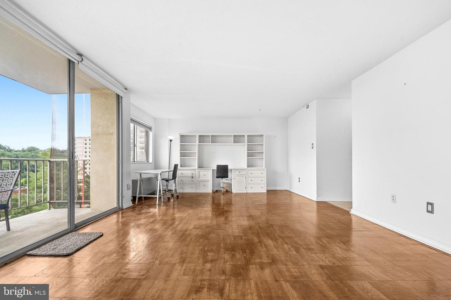 2059 Huntington Avenue #801 photo 8