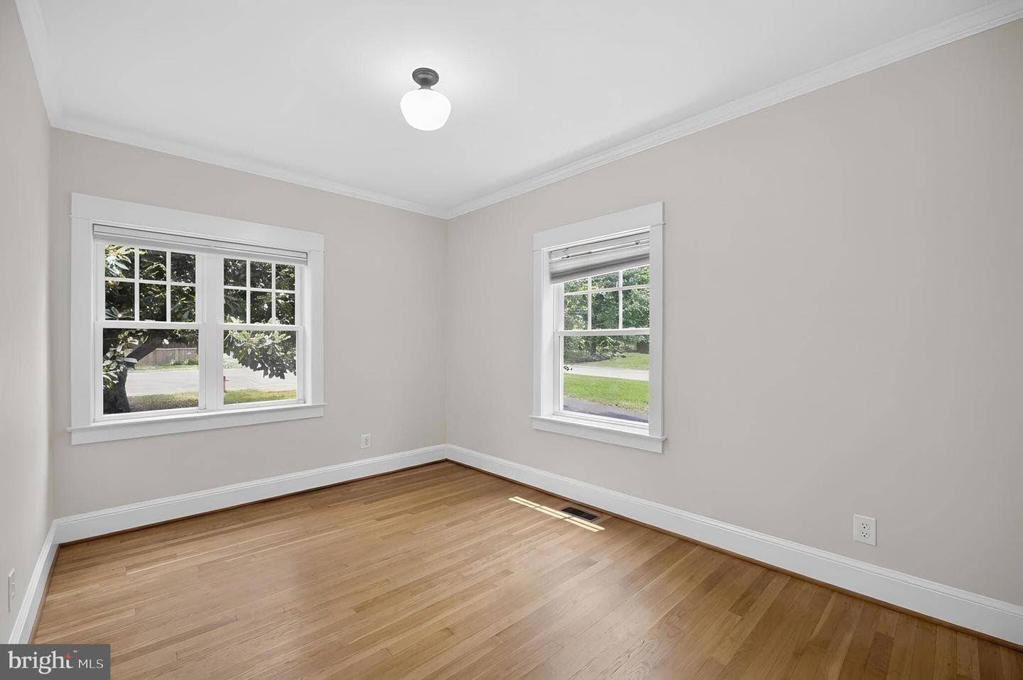 2308 Westmoreland Street photo 12