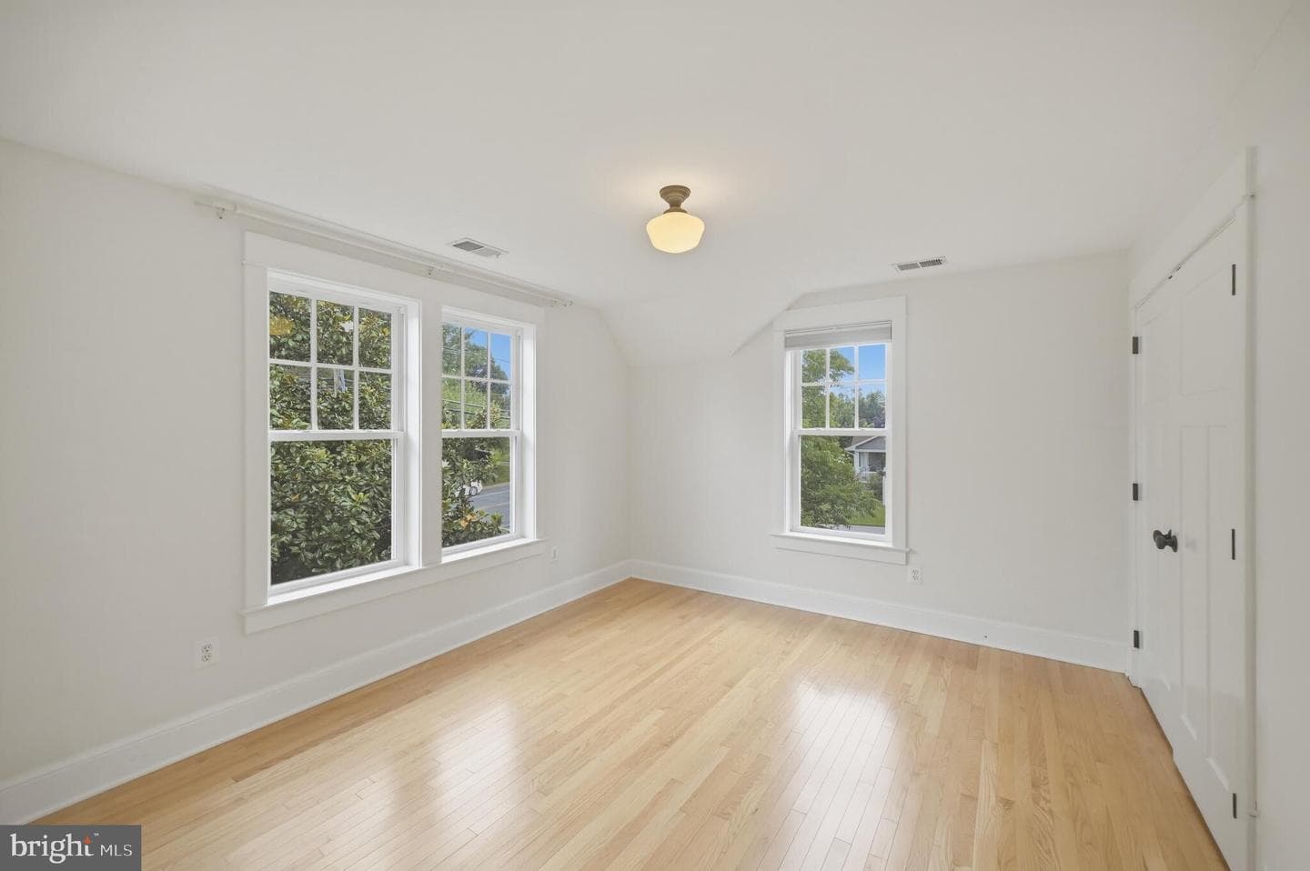 2308 Westmoreland Street photo 15