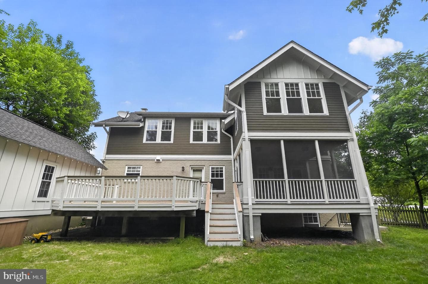 2308 Westmoreland Street photo 22