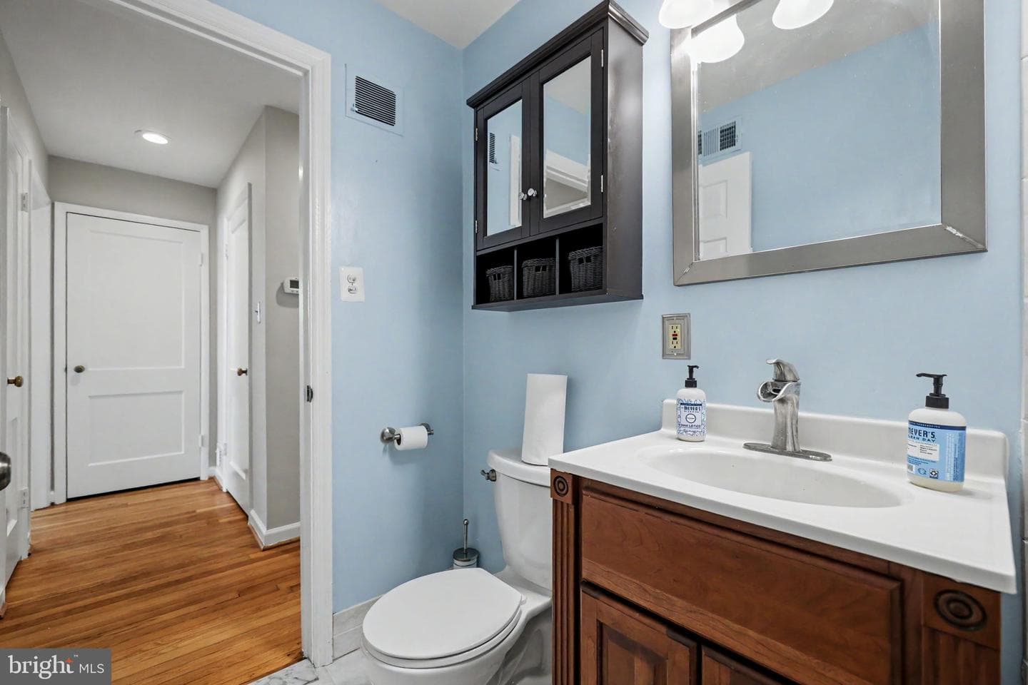 3128 Wayne Road photo 13