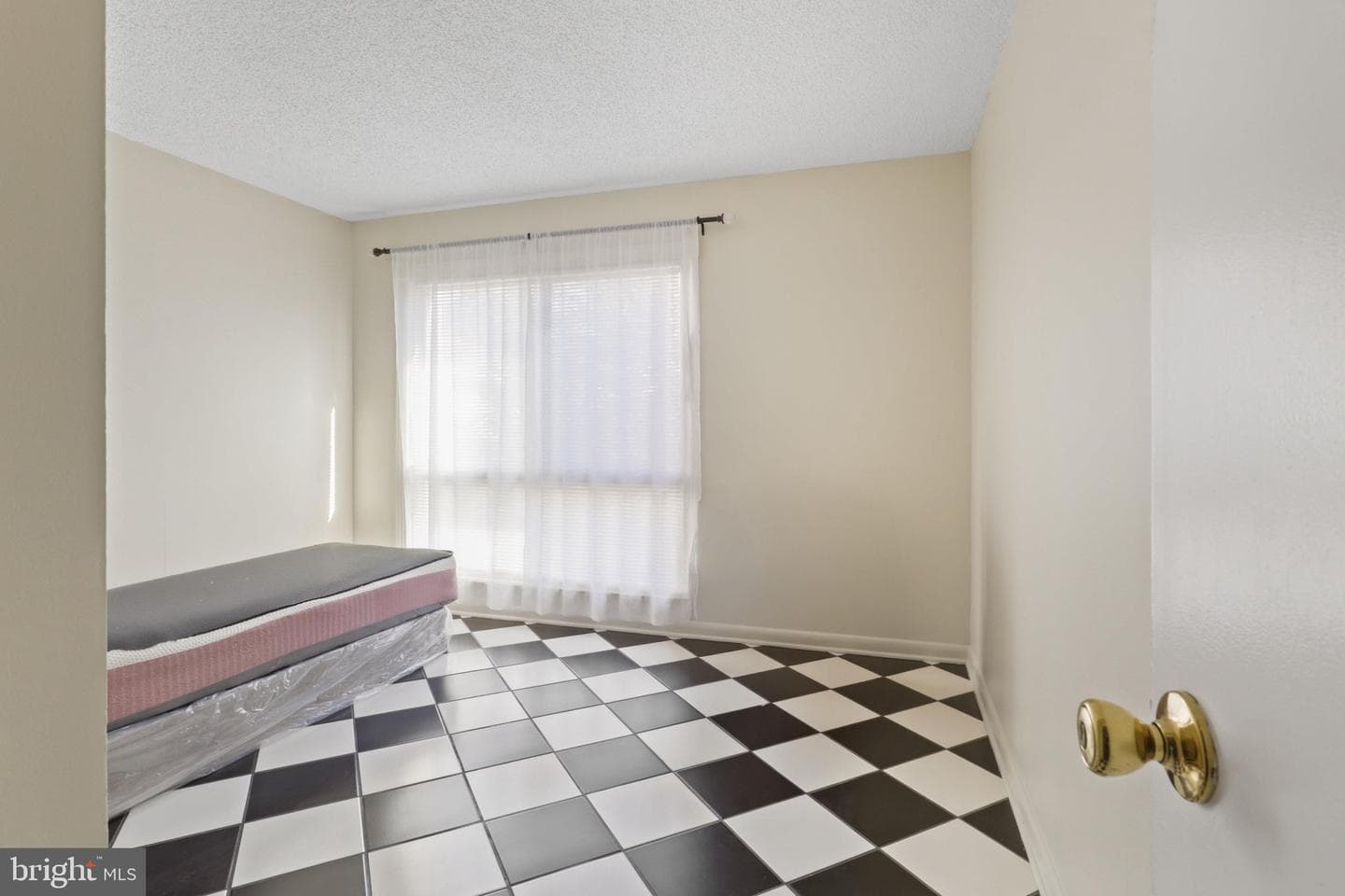 8607 Village Way #d photo 13