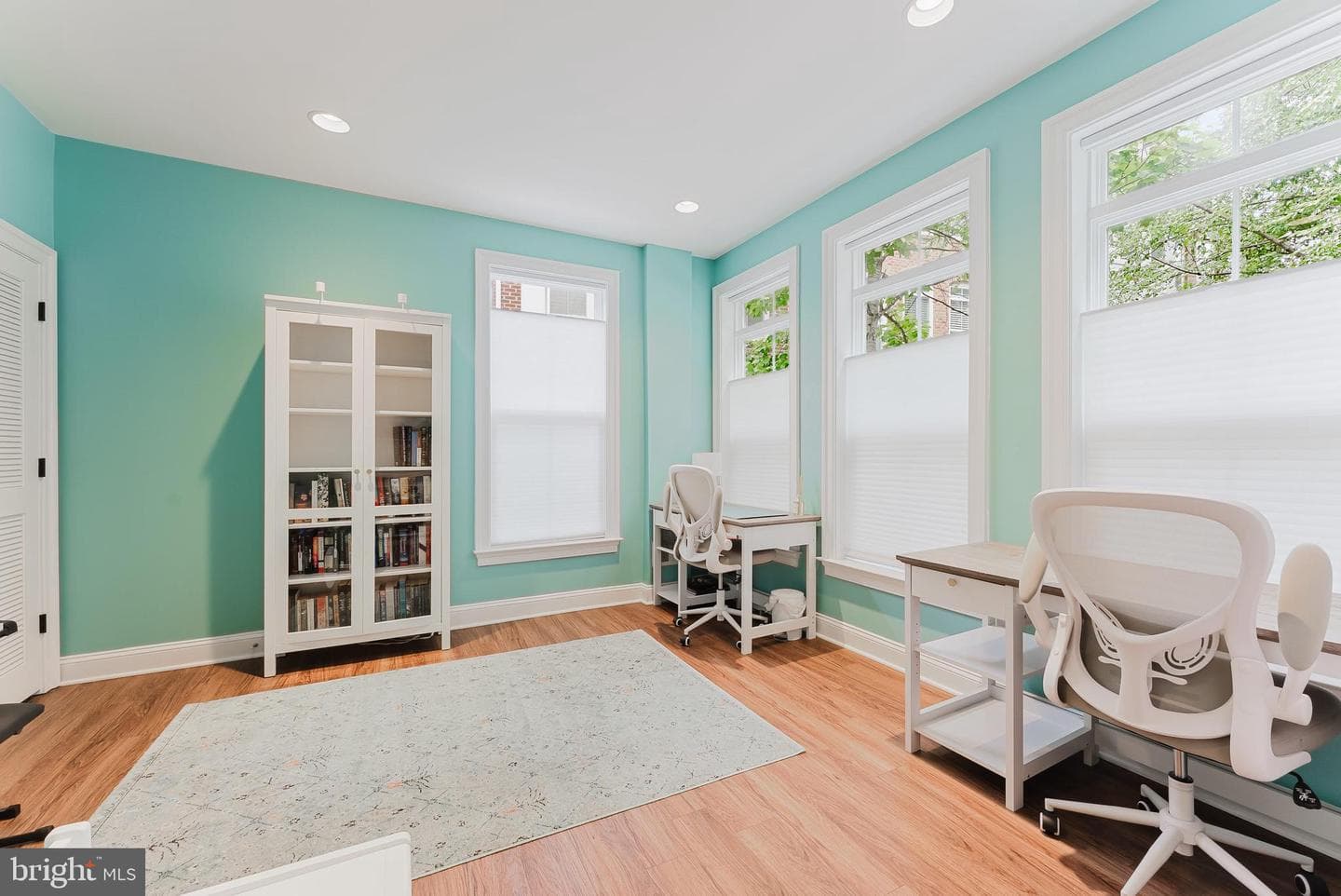 9441 Canonbury Square photo 11