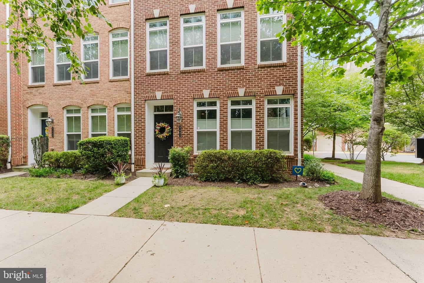 9441 Canonbury Square photo 32