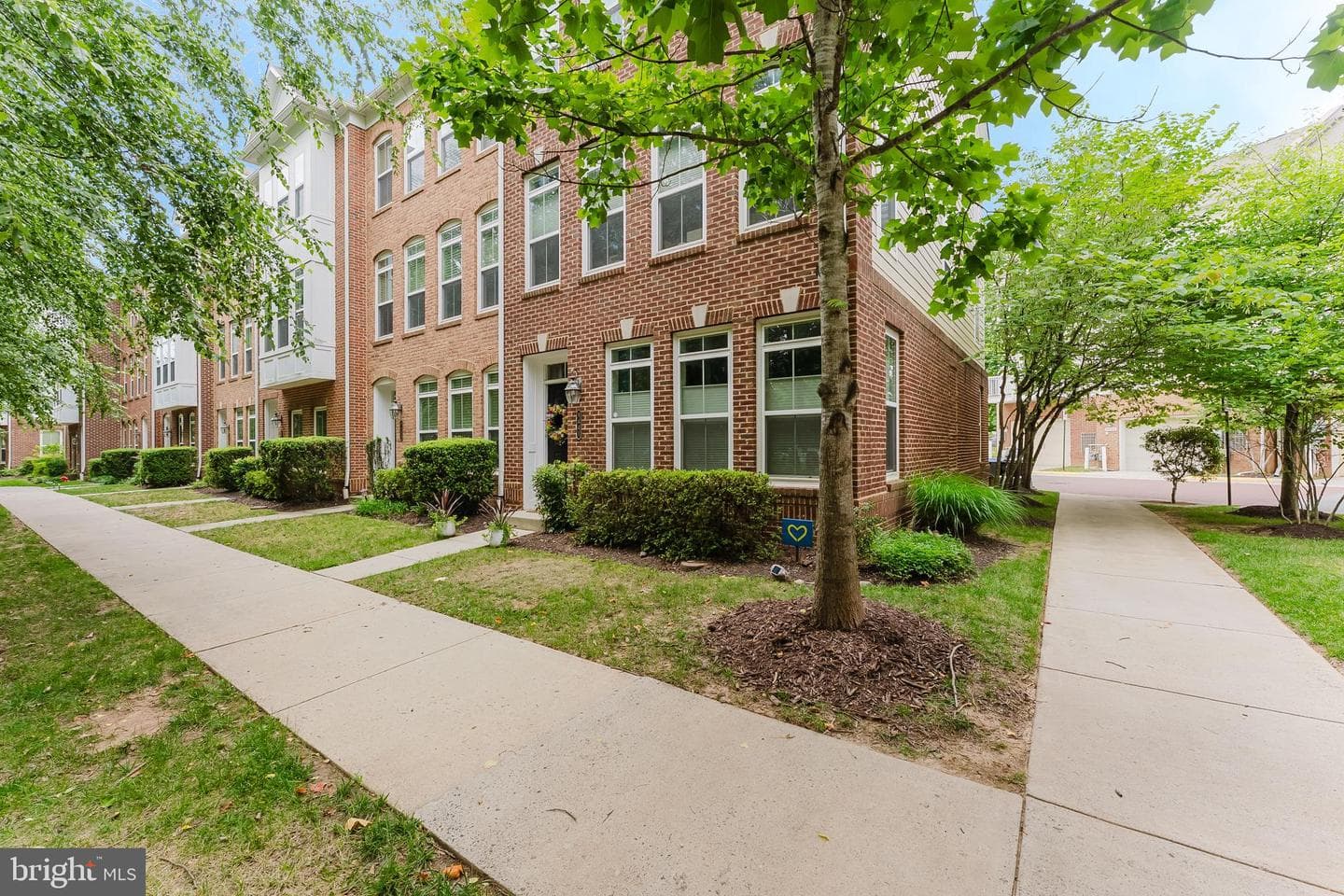 9441 Canonbury Square photo 33