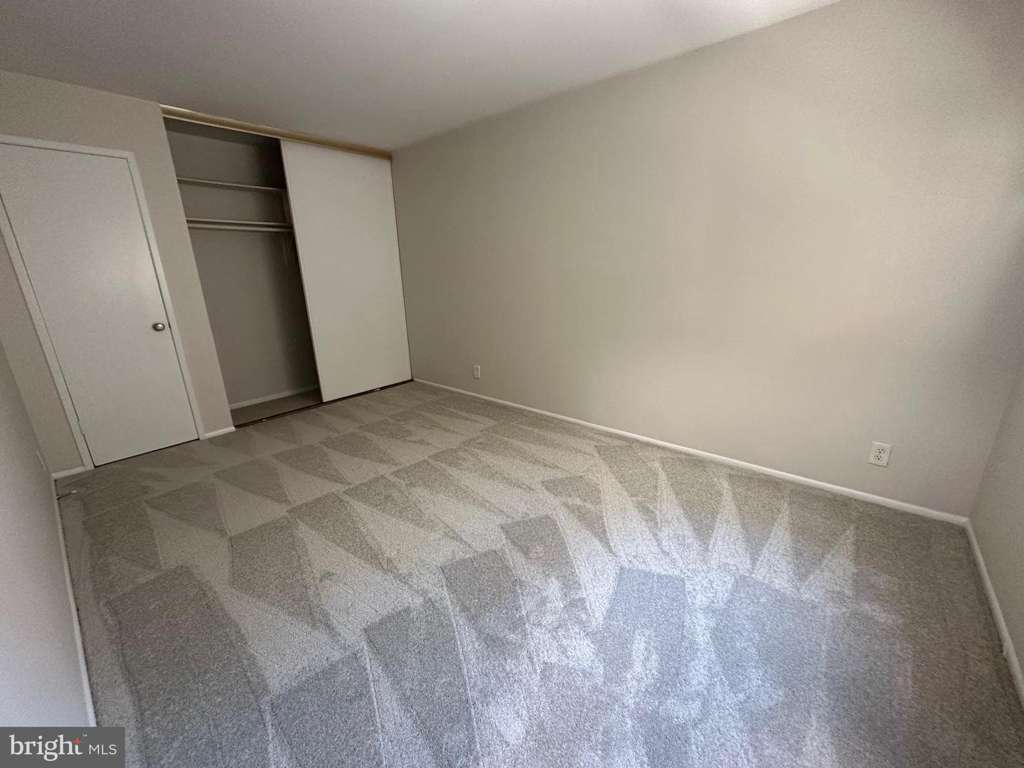 2503 Glengyle Dr # 143 photo 15