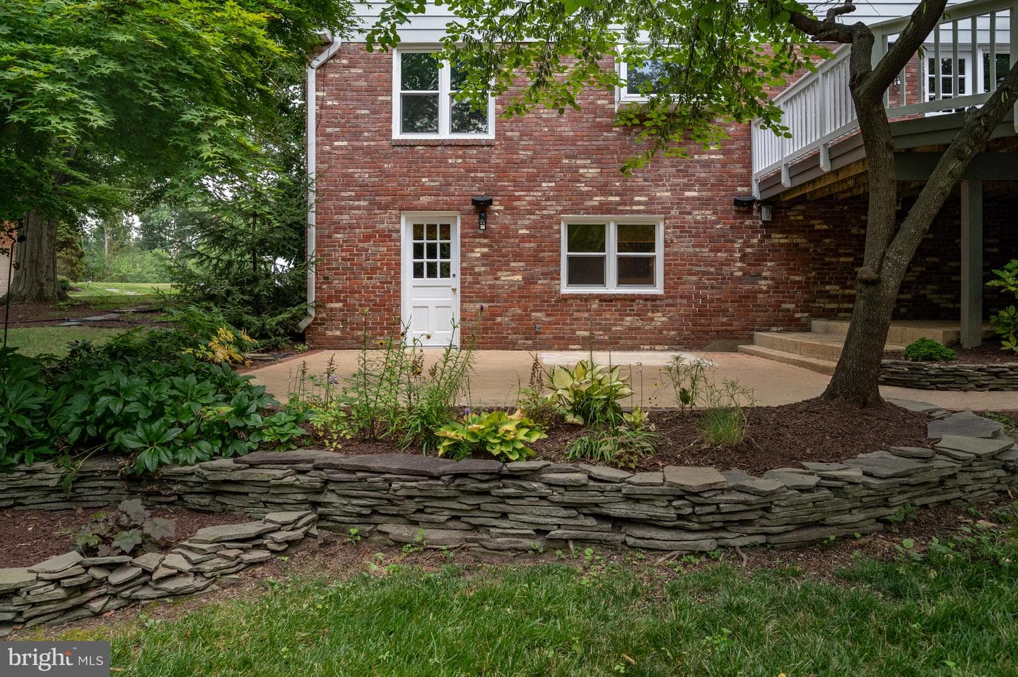 9005 Chickawane Court photo 68