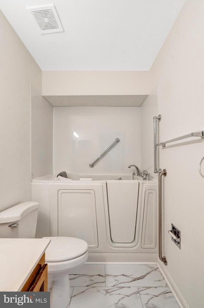 8051 Felecity Court photo 16