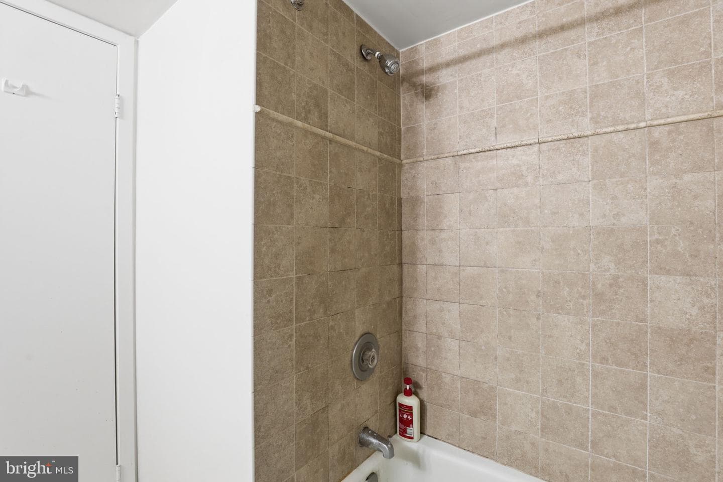 3713 S George Mason Drive #810 photo 16