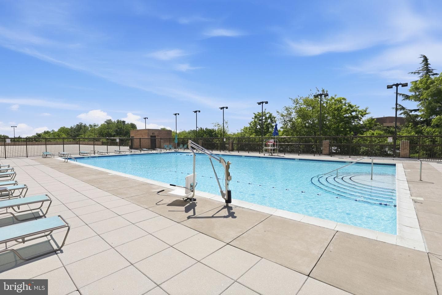 3713 S George Mason Drive #810 photo 20