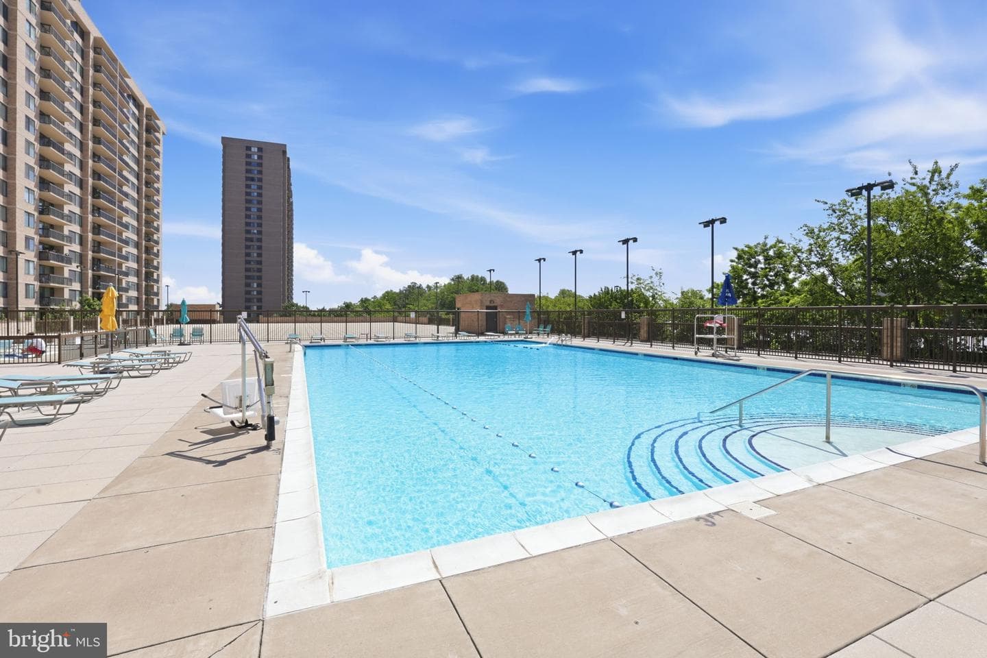 3713 S George Mason Drive #810 photo 21