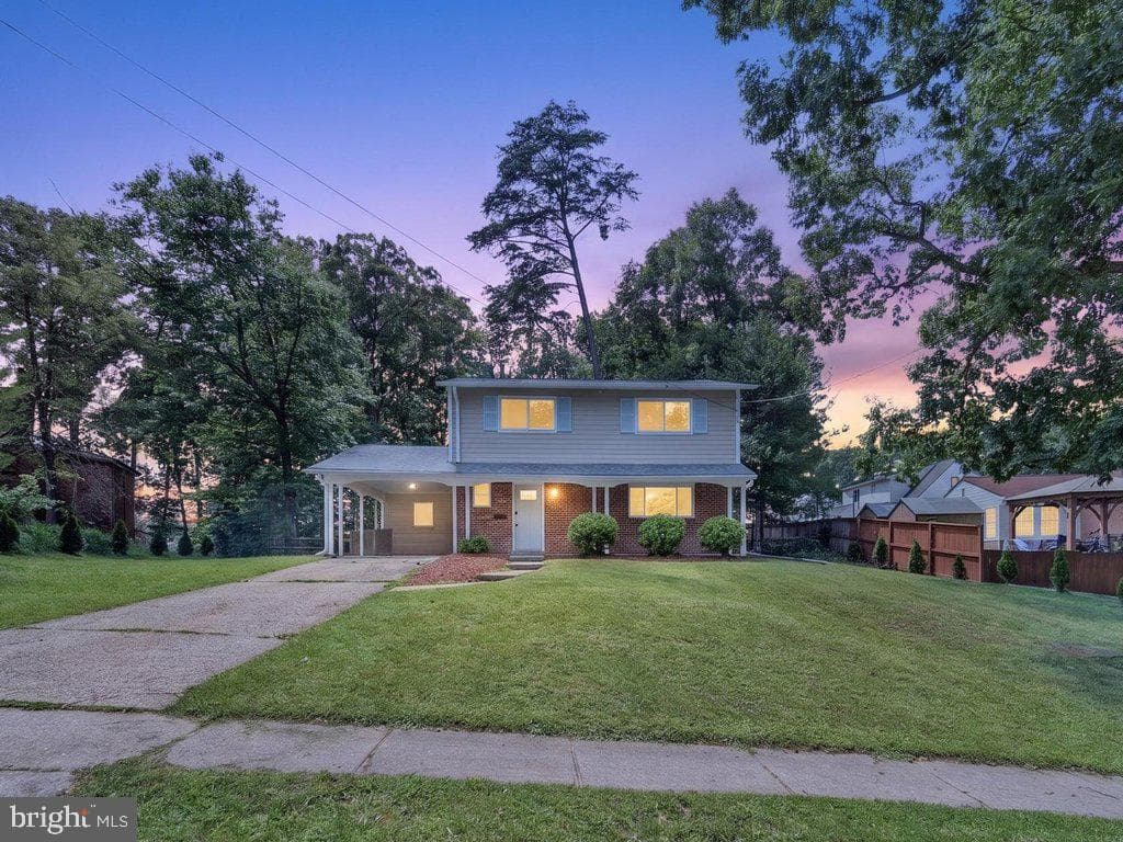 5502 Kings Park Drive, Springfield