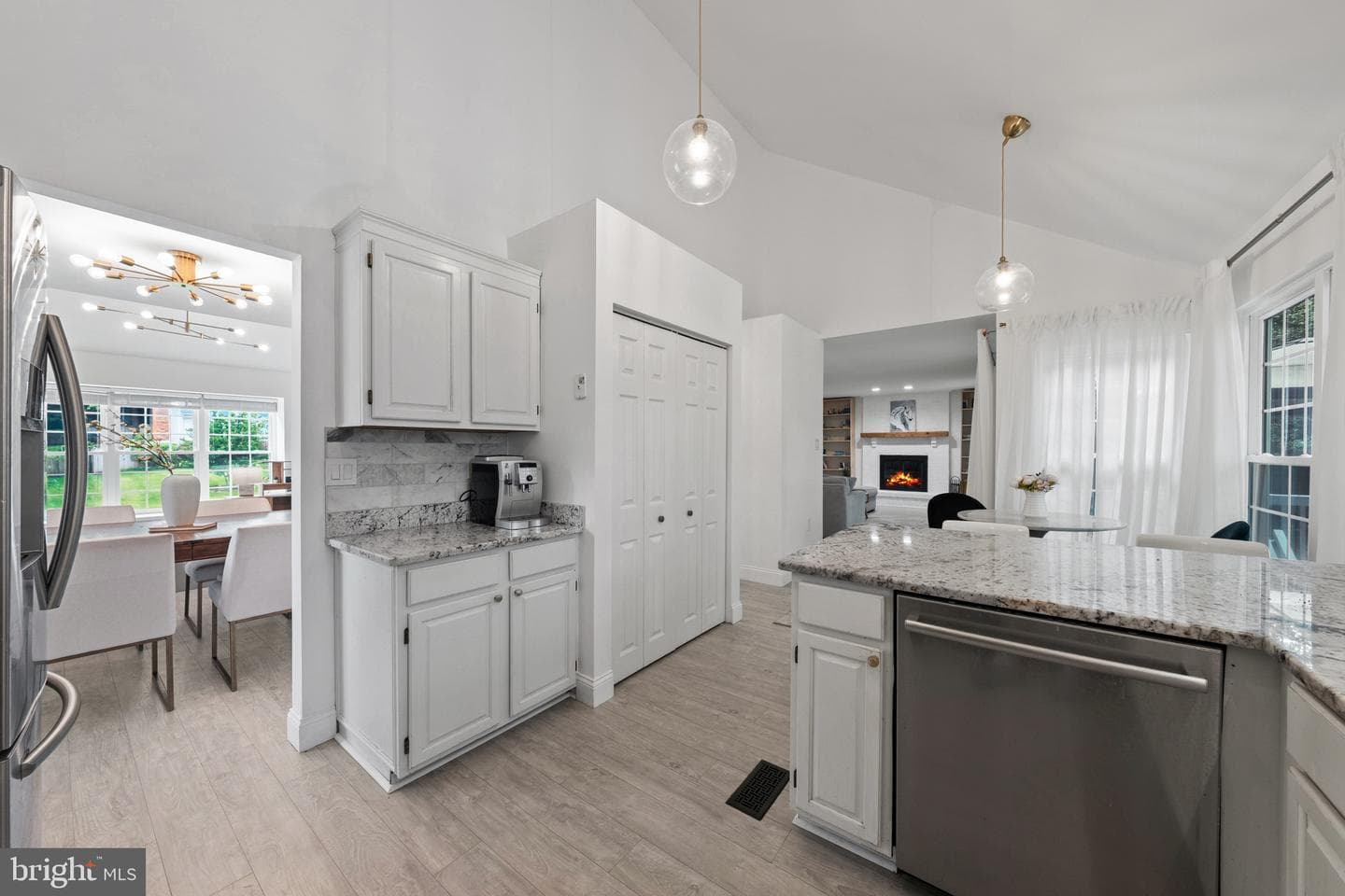 9030 Chestnut Ridge Road photo 10
