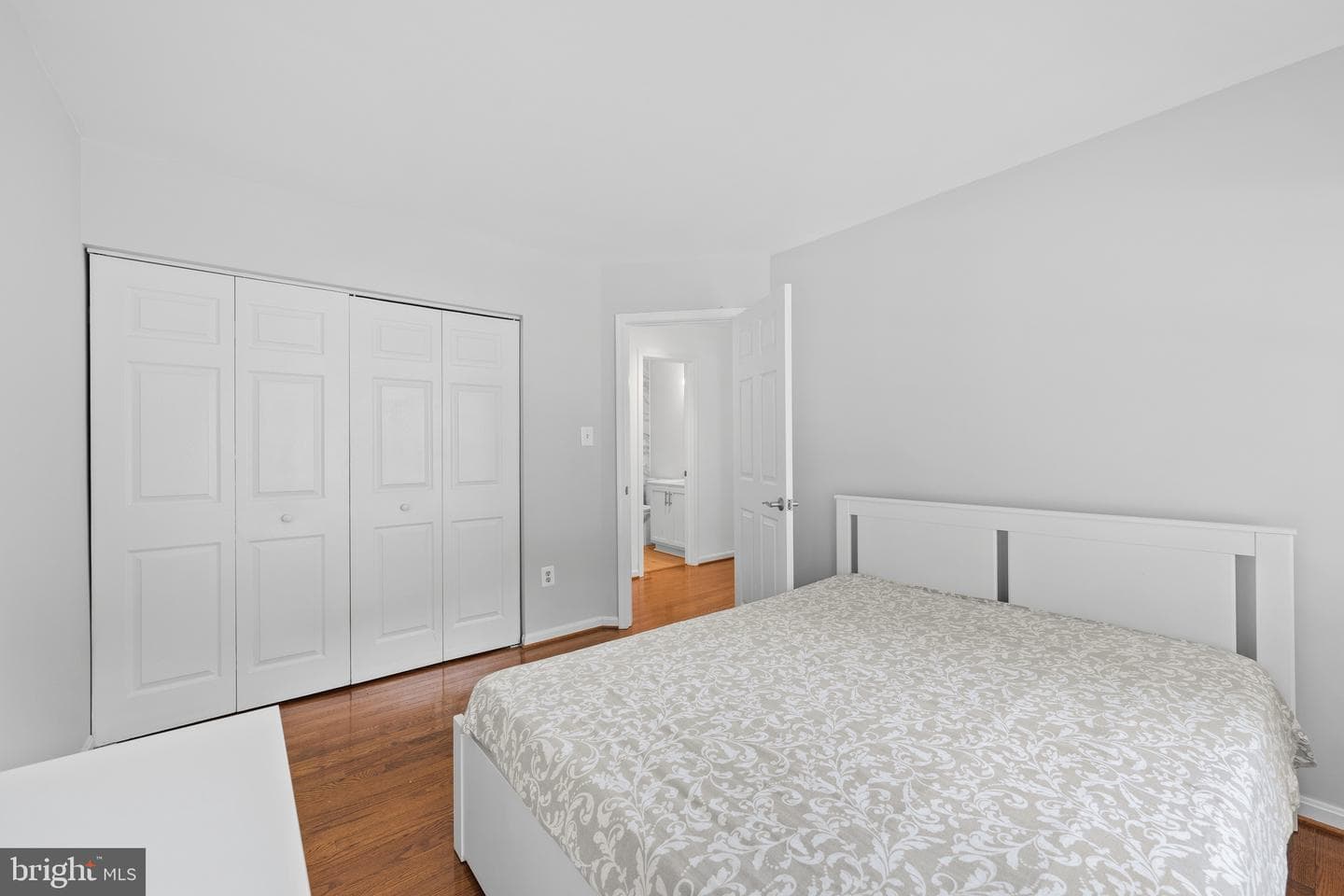 9030 Chestnut Ridge Road photo 21