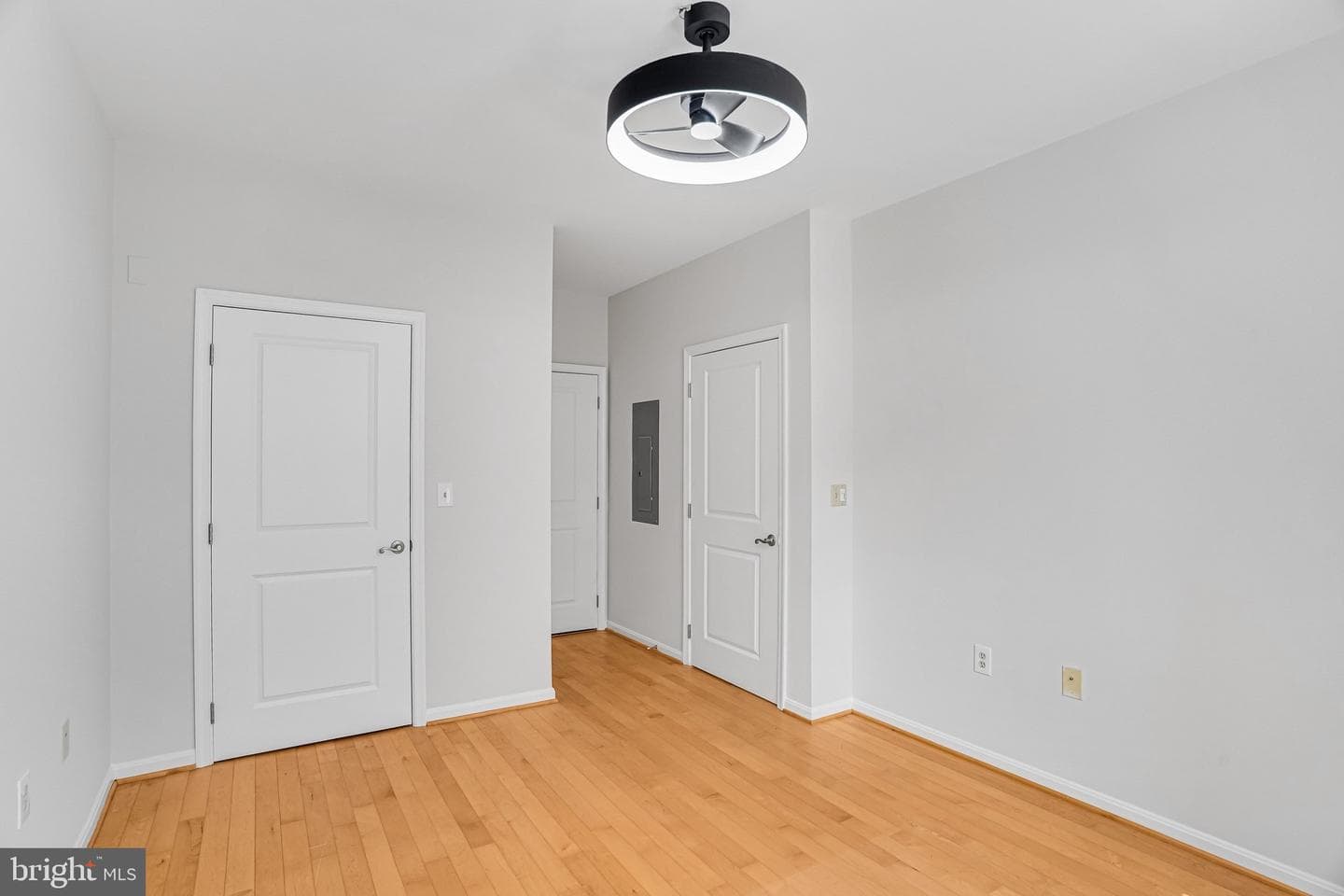 2655 Prosperity Avenue #201 photo 12