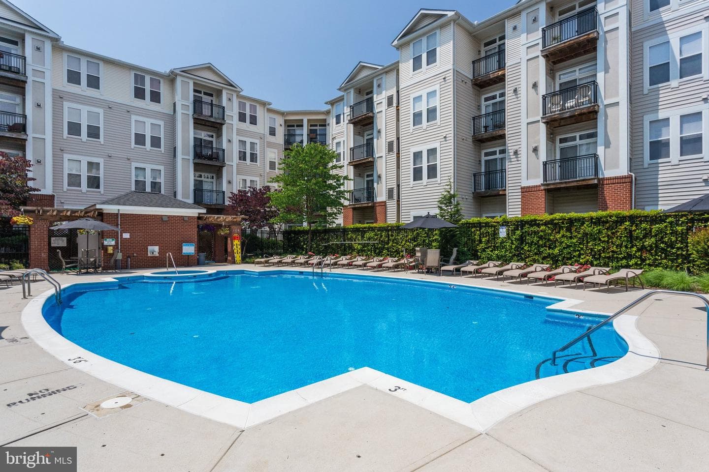 2655 Prosperity Avenue #201 photo 29