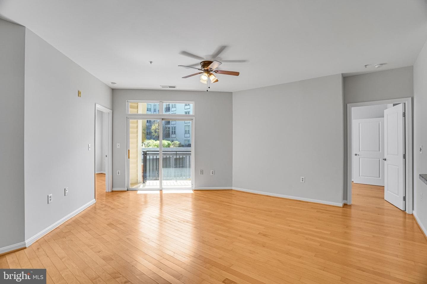 2655 Prosperity Avenue #201 photo 3