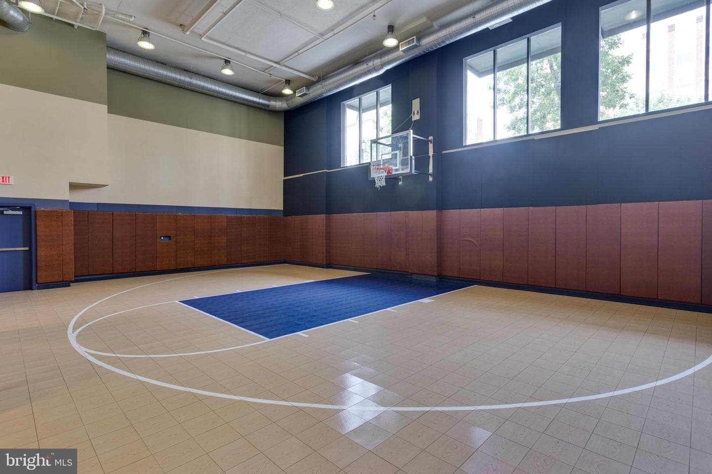 2655 Prosperity Avenue #201 photo 32