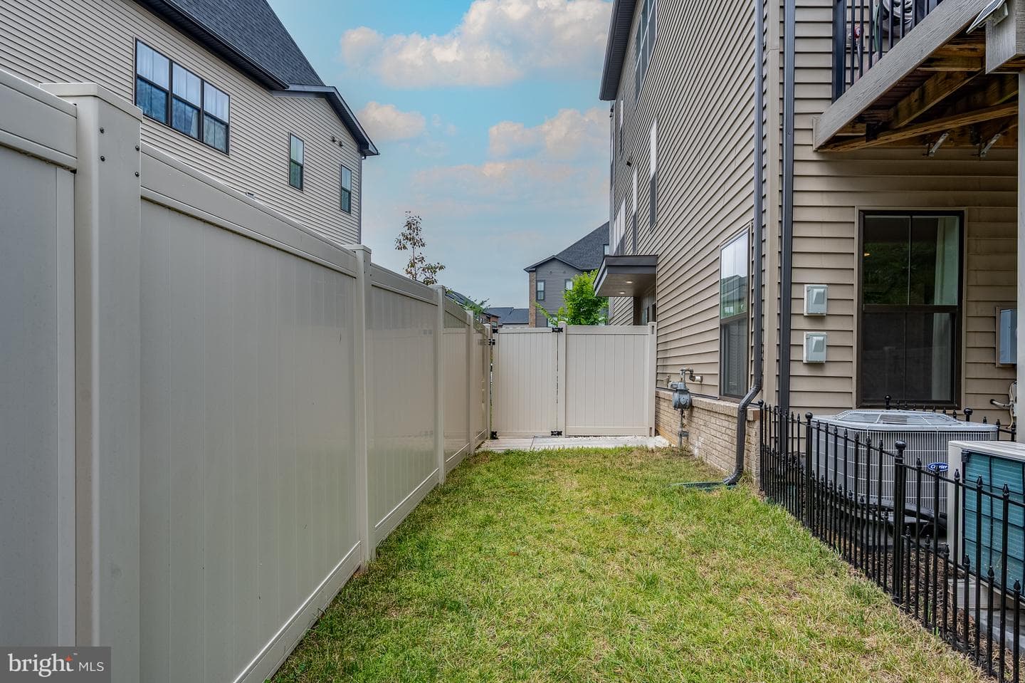 6261 Edsall Road photo 55