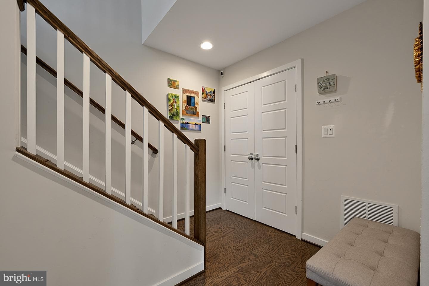6261 Edsall Road photo 6