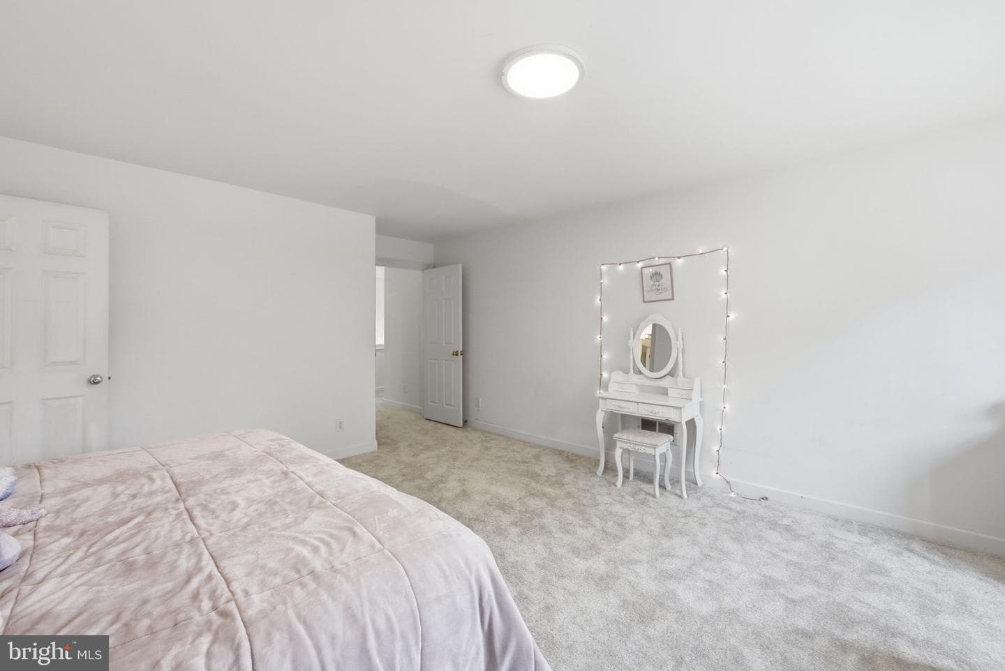 1407 Woodhurst Boulevard photo 42