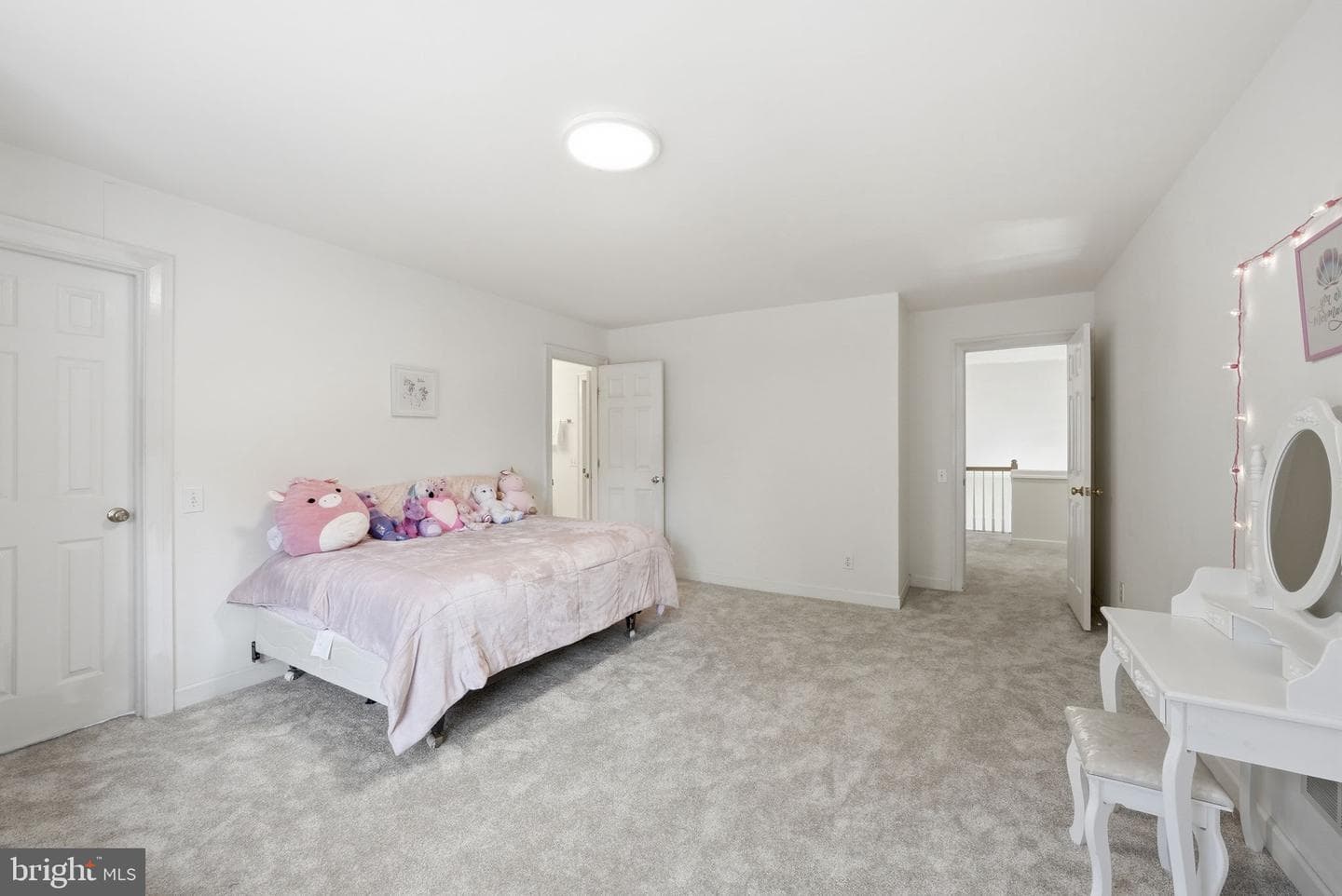 1407 Woodhurst Boulevard photo 44
