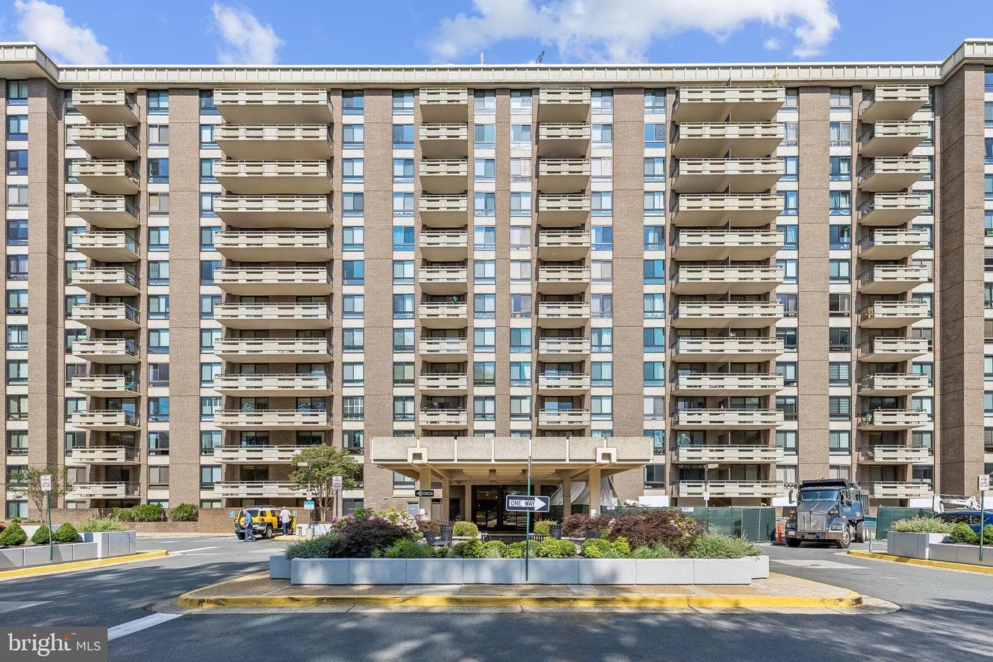 1808 Old Meadow Road #418 photo 18