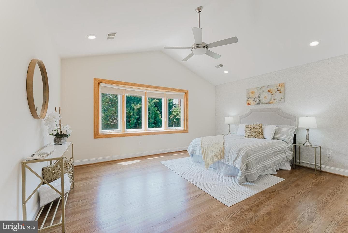 10527 Mereworth Lane photo 11
