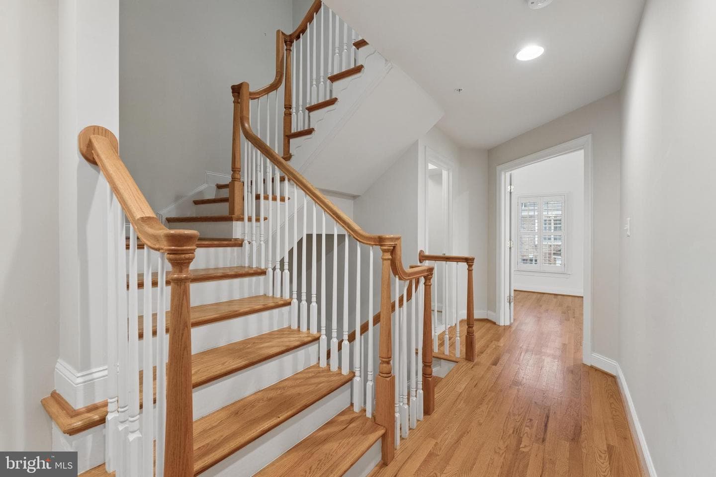 1313 Mclean Crest Court photo 12