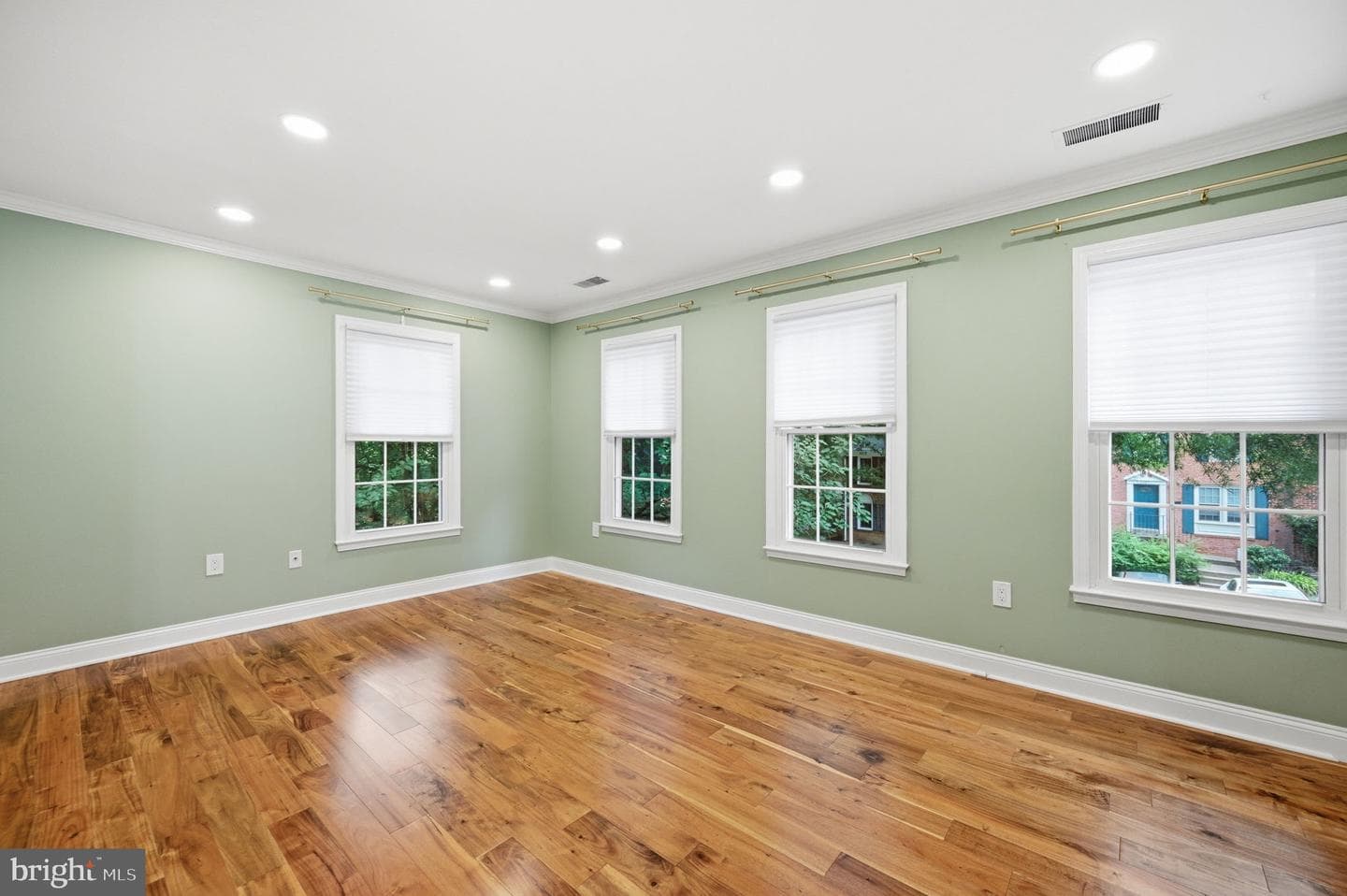 2324 Harleyford Court photo 22