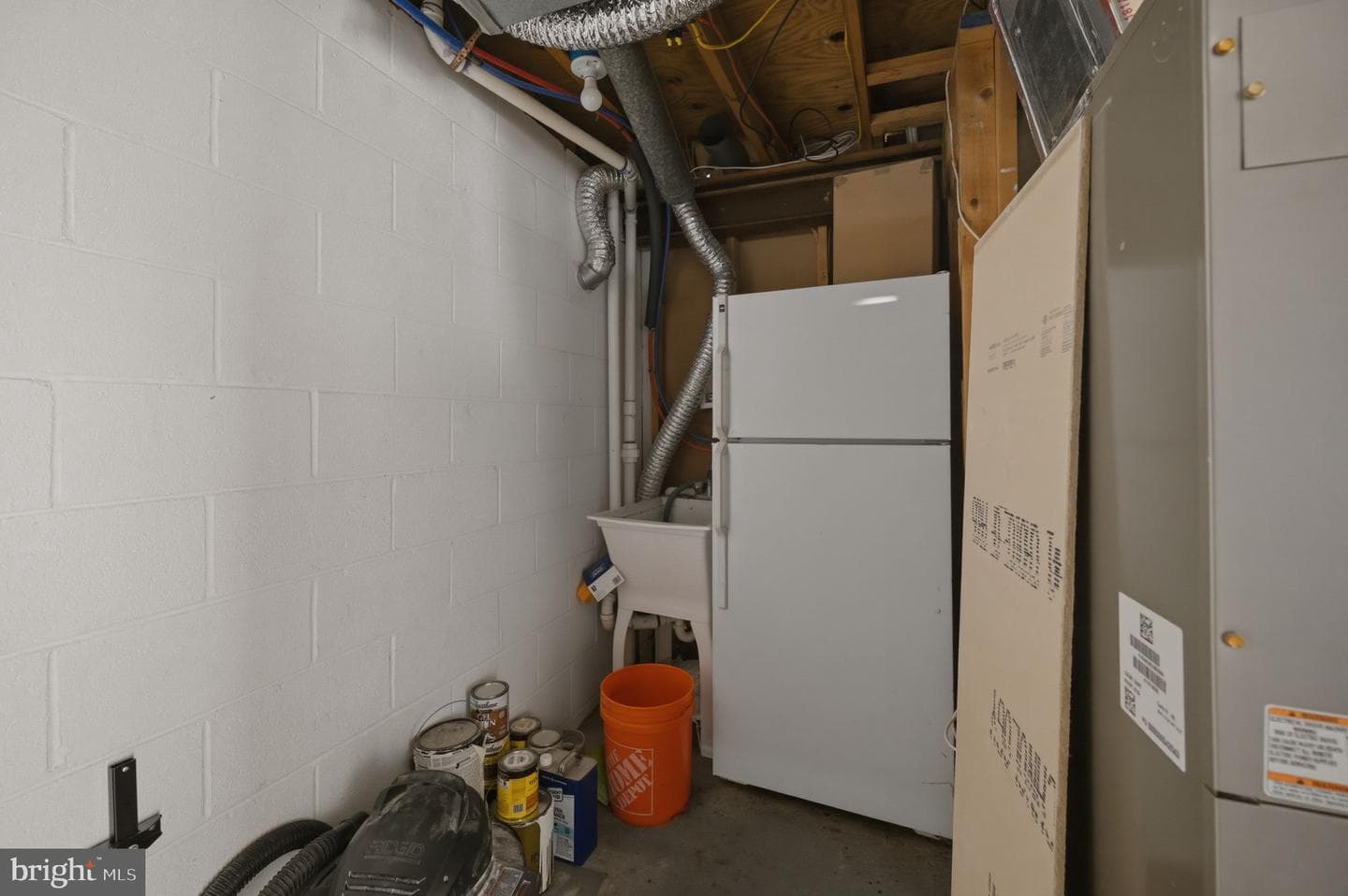 2324 Harleyford Court photo 43
