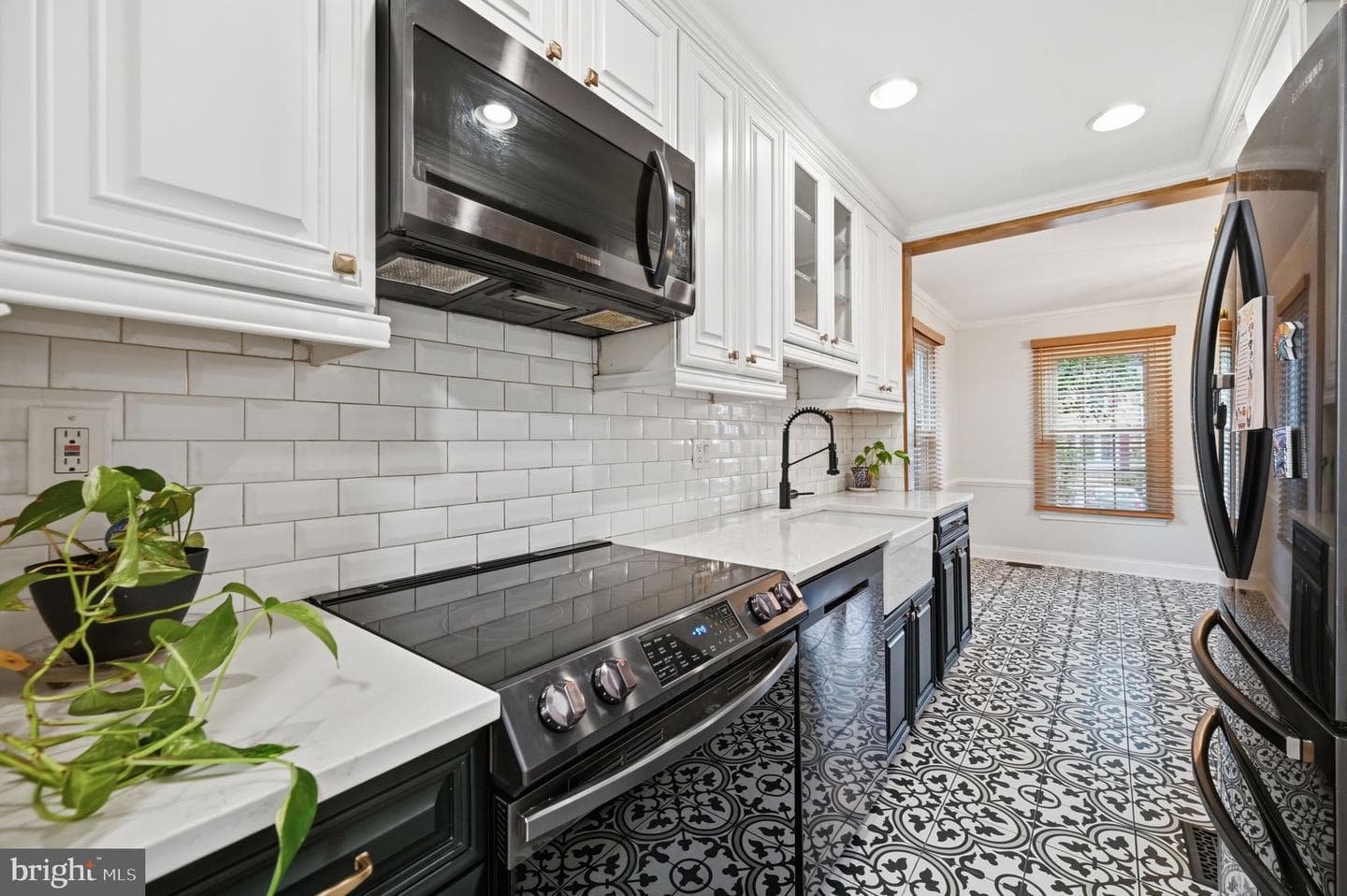 2324 Harleyford Court photo 8