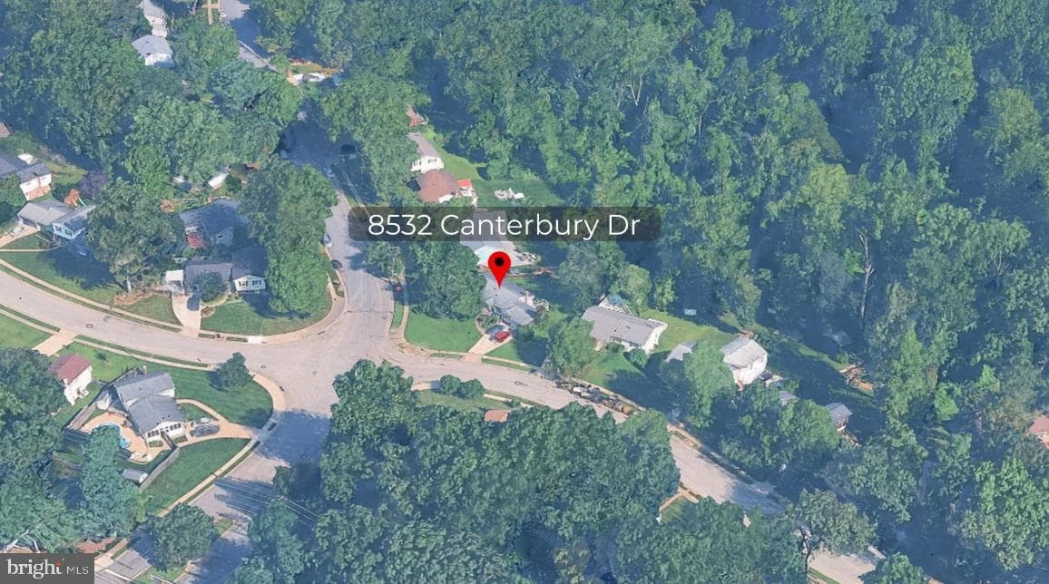 8532 S Canterbury Drive photo 34