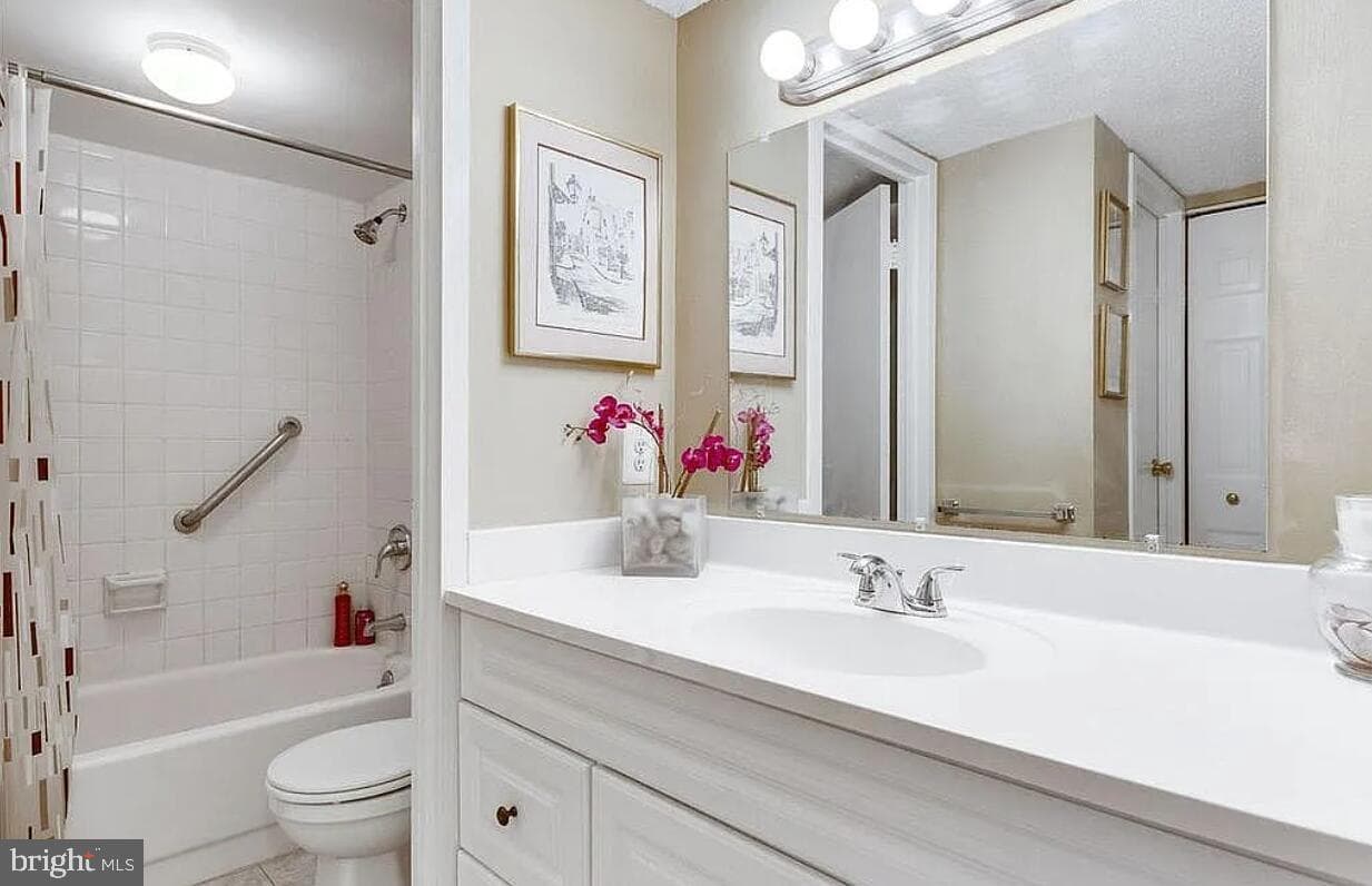6800 Fleetwood Road #414 photo 12