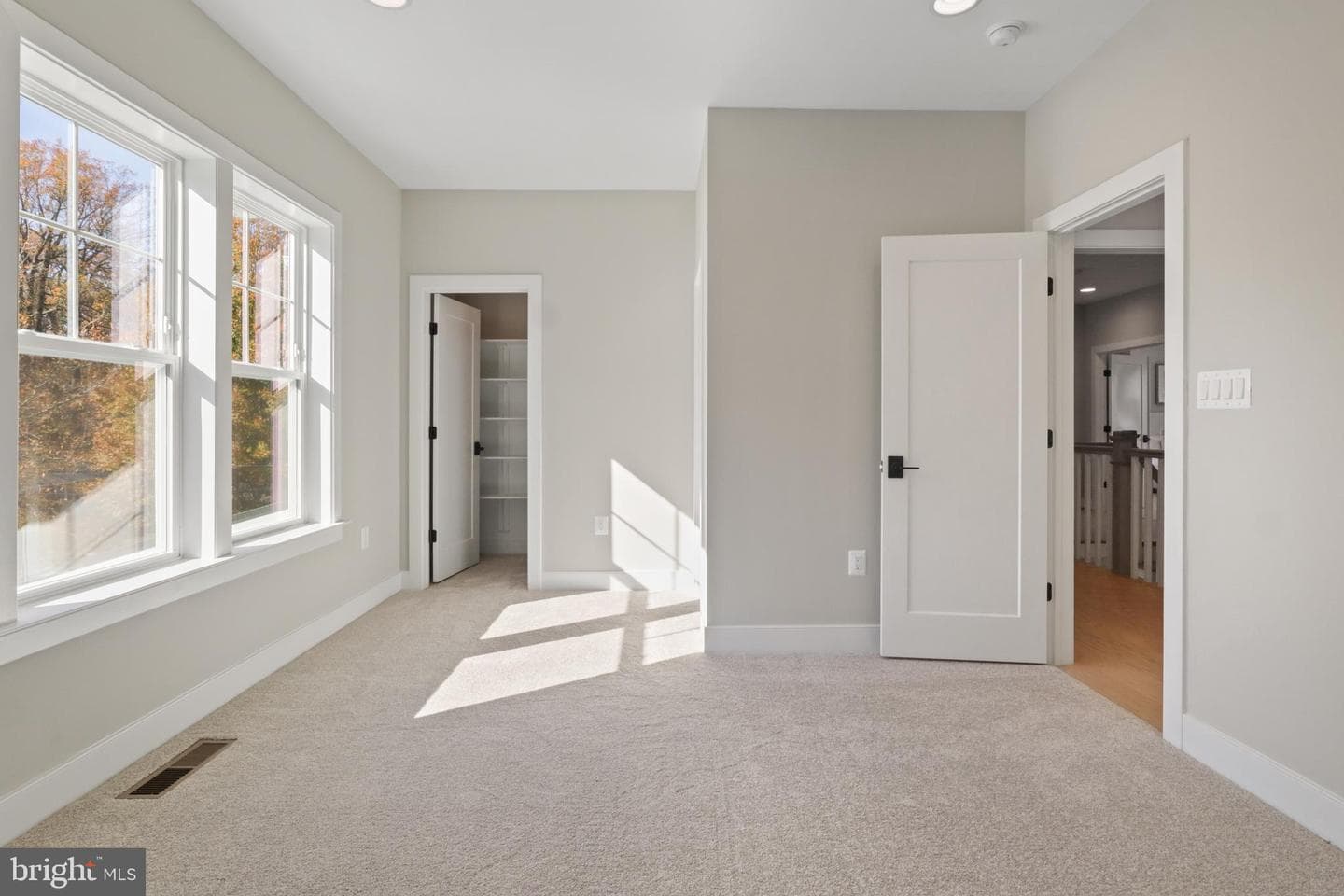611 Tapawingo Road SW photo 39