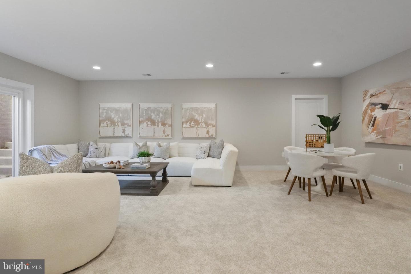 611 Tapawingo Road SW photo 46