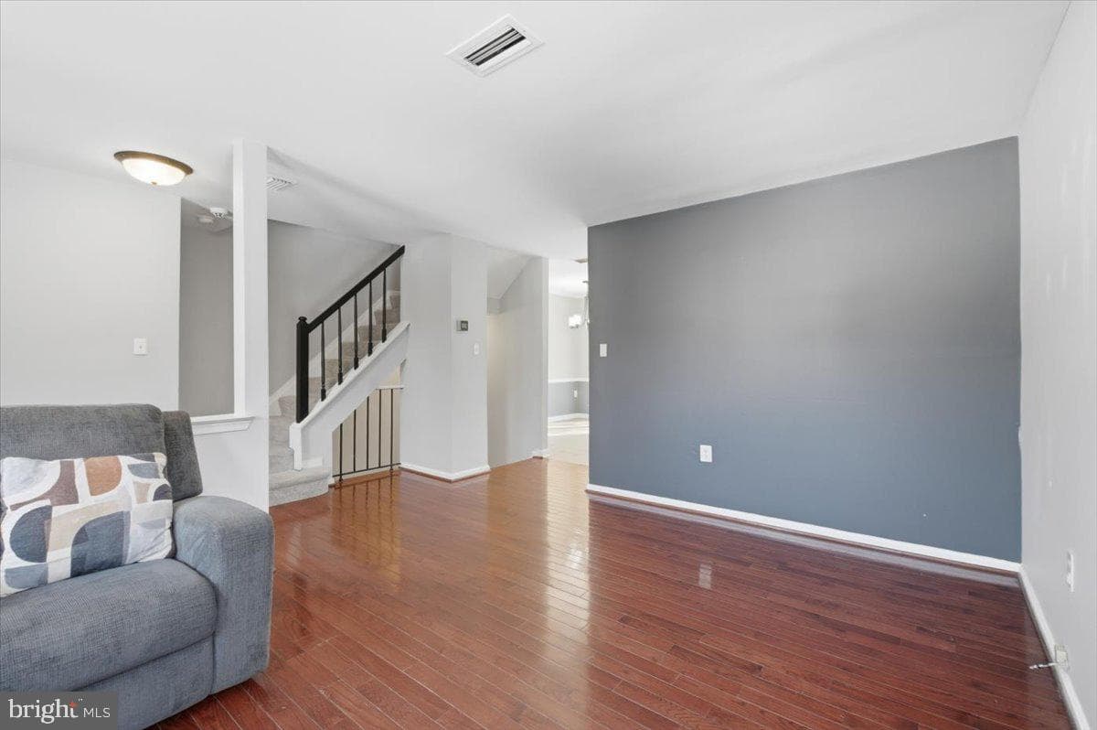 14187 Royal Oak Lane photo 6