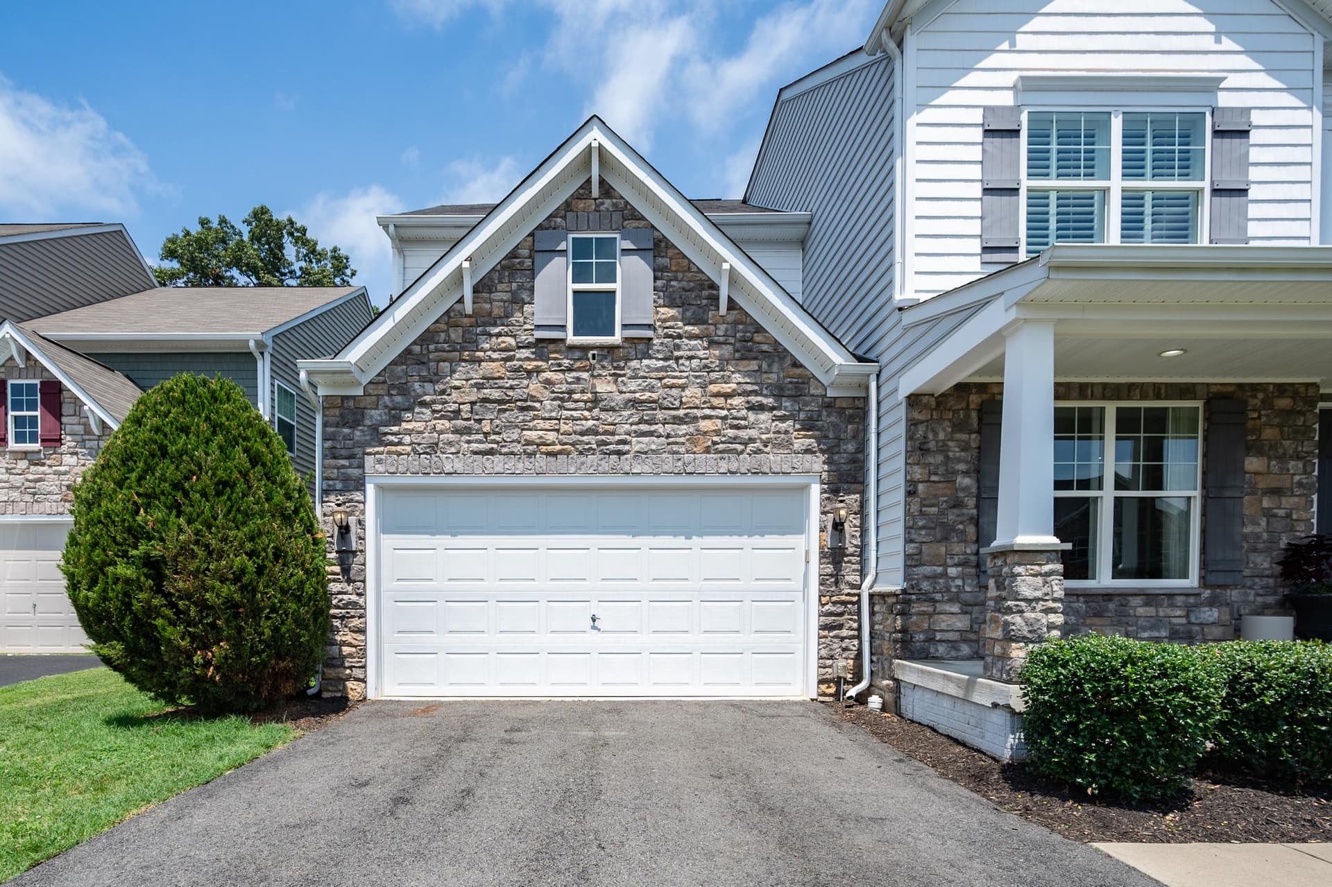5576 James Young Way photo 104