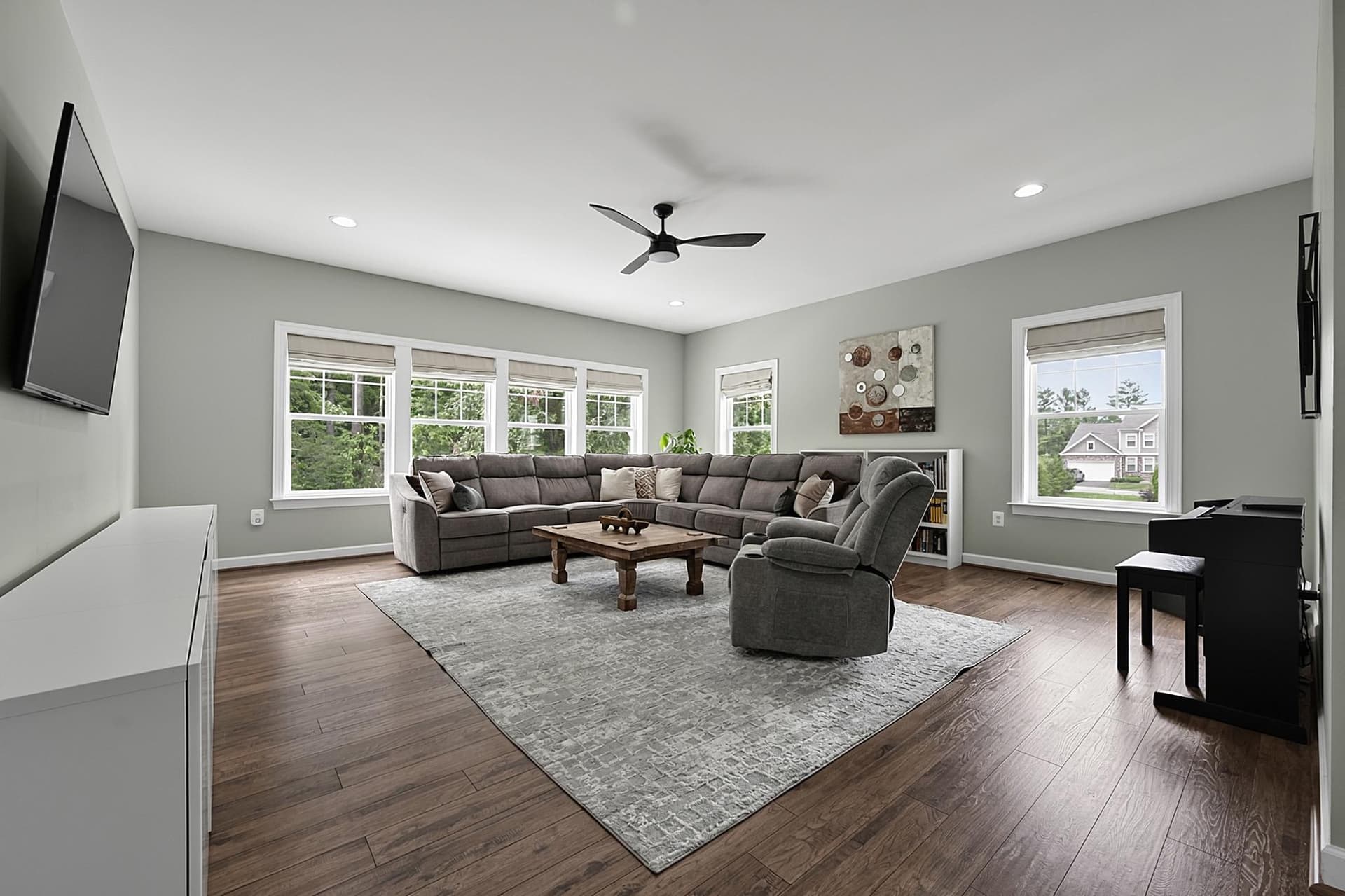 5576 James Young Way photo 54