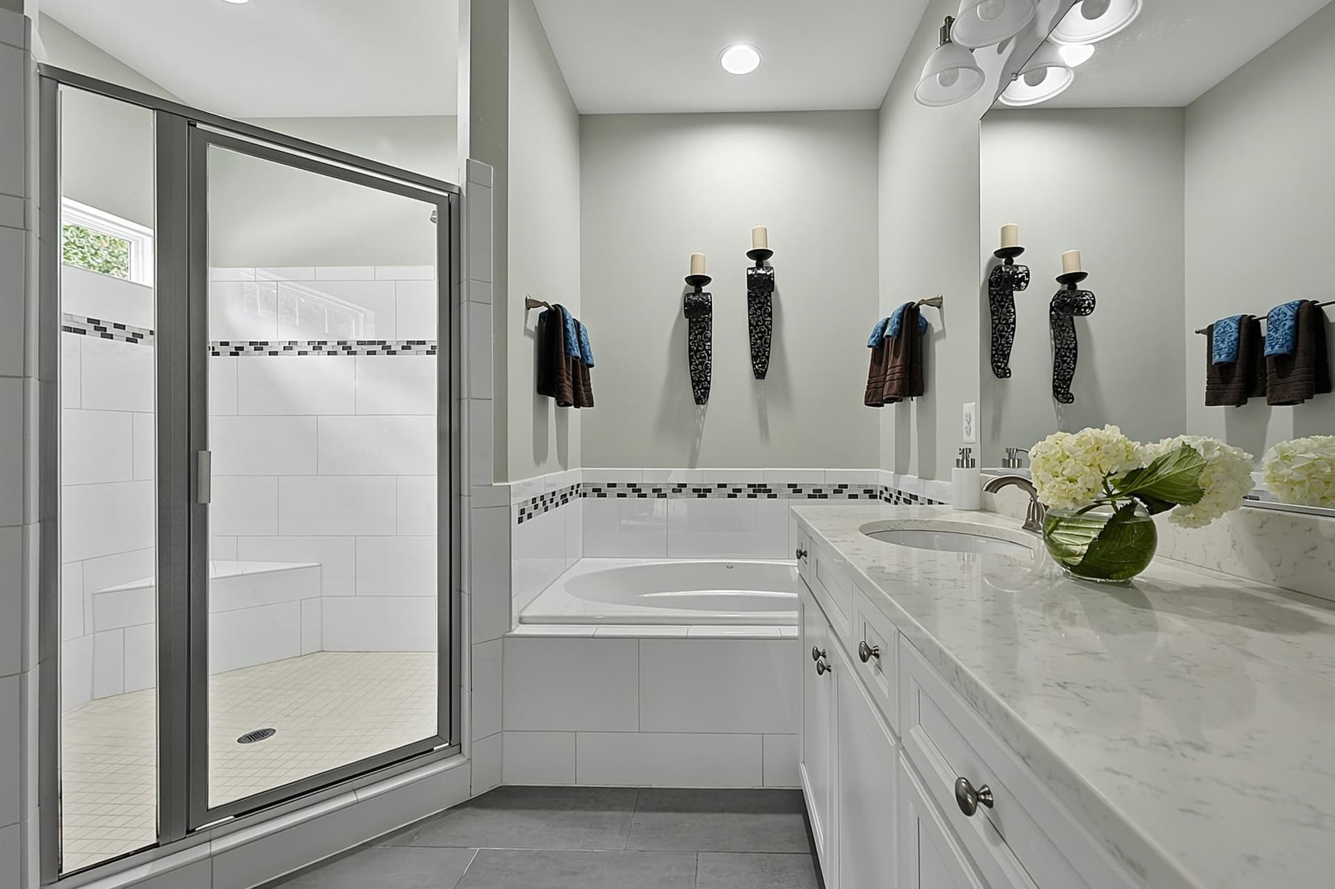 5576 James Young Way photo 63